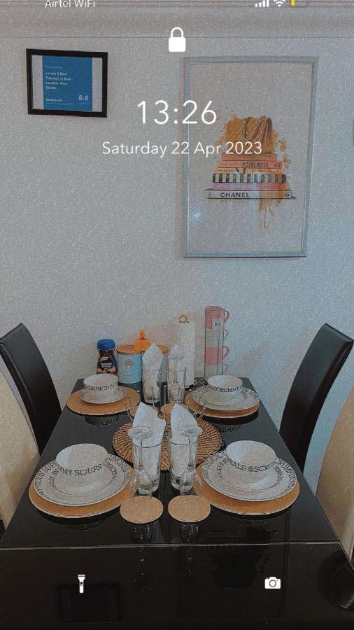 Lovely 2 Bed Flat/Apt In East London- Nice Estate. Dagenham Exteriör bild